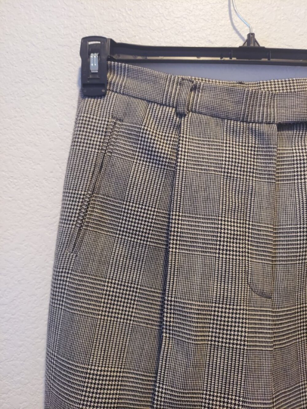 Vintage Lauren Ralph Lauren 100% Wool Trousers - Glen Plaid Pleated Dress Pants - Picture 5 of 12